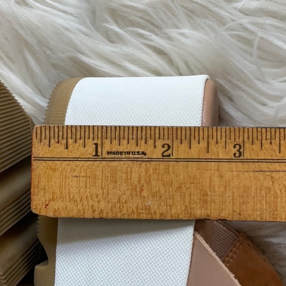 Sorel Women’s Cameron Slip On Leather Flatform Crisscross Mule Sandal Size 9.5 - Picture 11 of 11